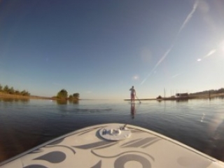  Paddleboarding relajanle 